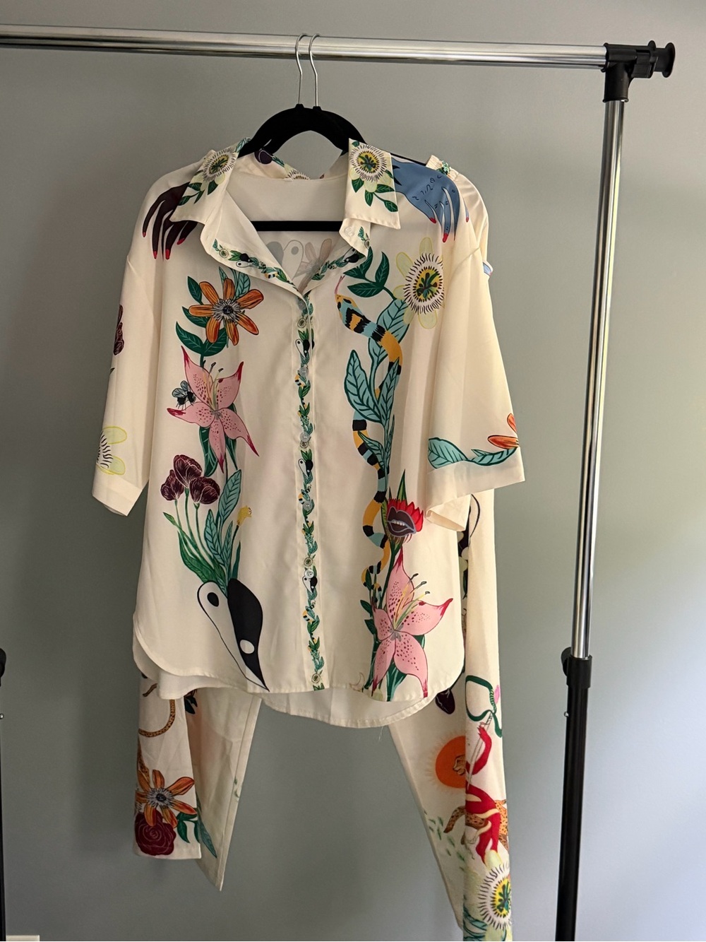 Floral Print Cream Short-Sleeve Button-Up Shirt and Pant Set - Picture 3 of 3